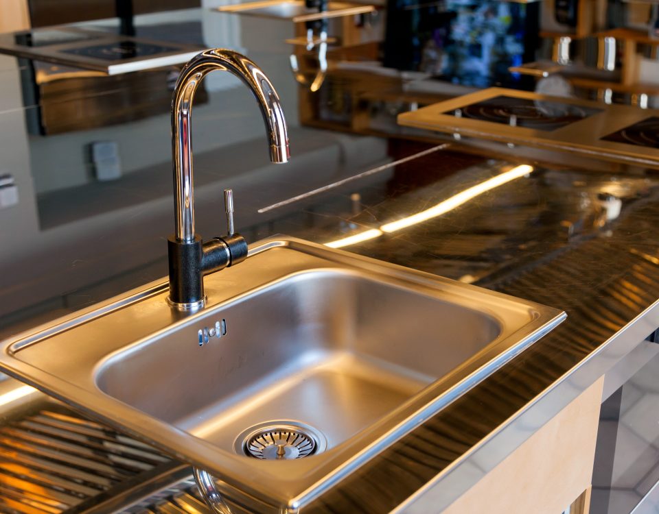 House cleaning service tips for sinks